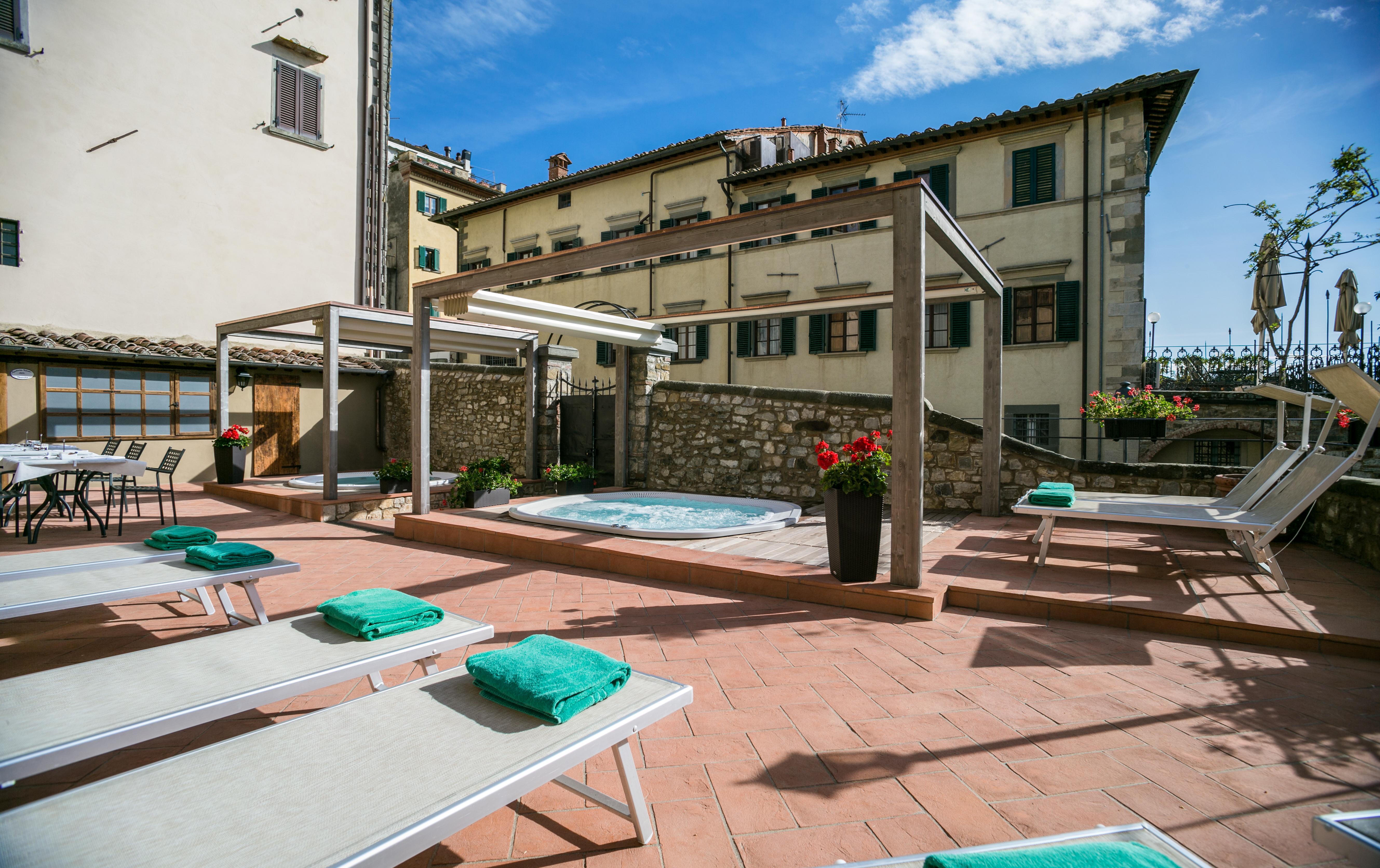 Palazzo Leopoldo Dimora Storica & Spa Радда-ін-К'янті Екстер'єр фото